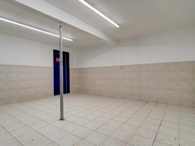 A2136087