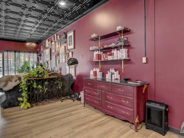 A2335348