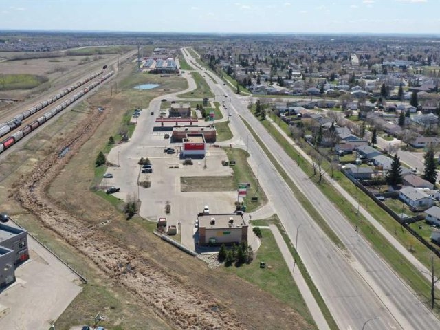 A2338895