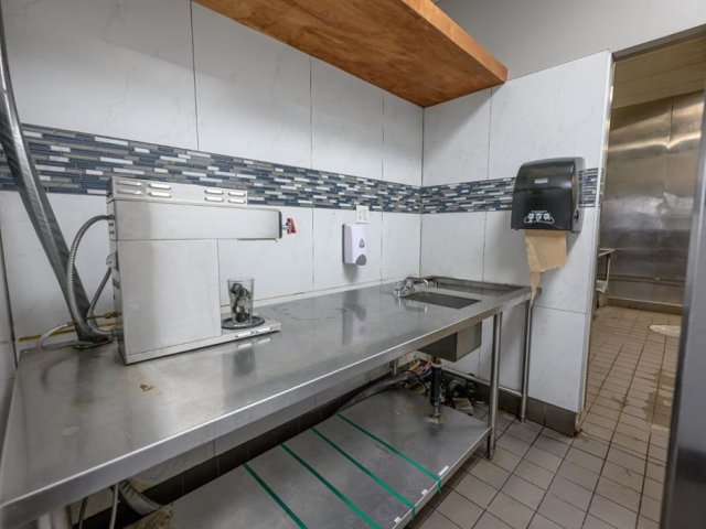 A2343637
