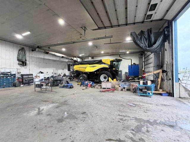 A2347825
