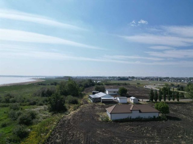 A2205222