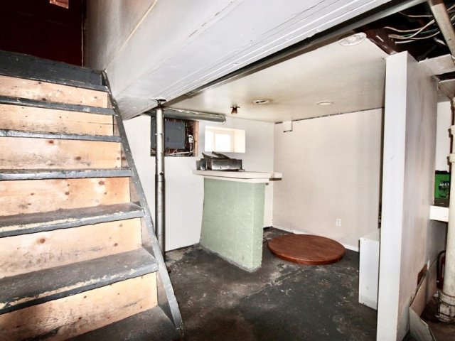 A2239570