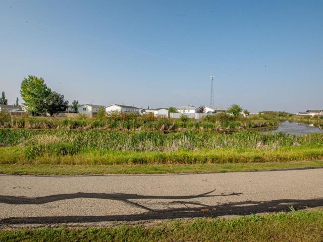 A2245902