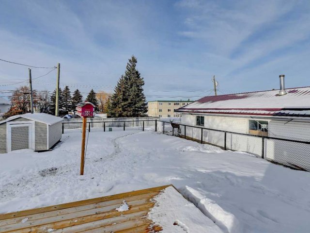 A2282281