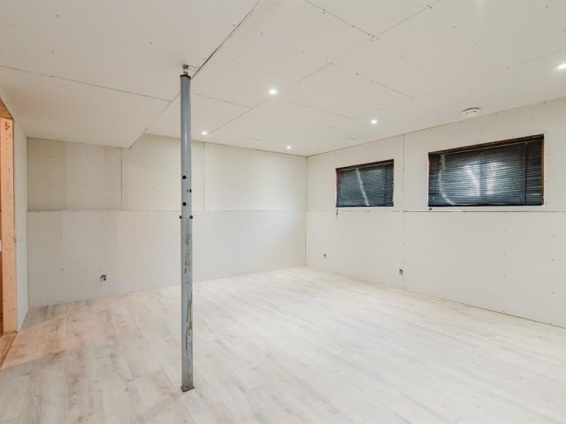 A2323782