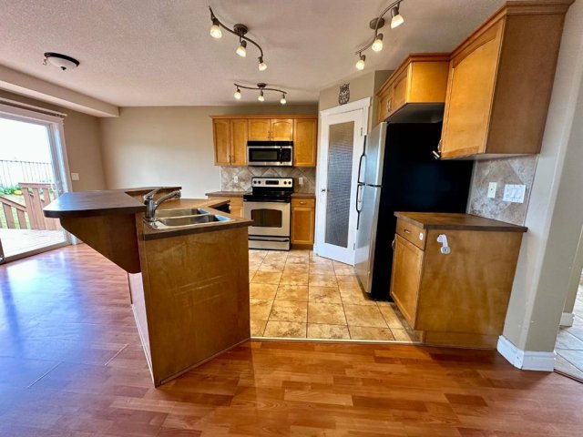 A2330135