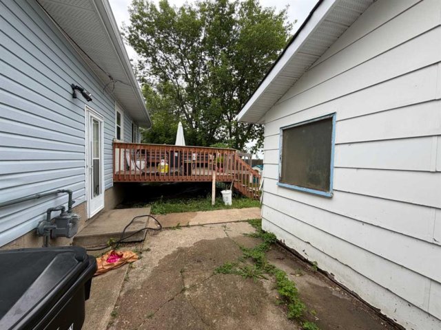 A2330538