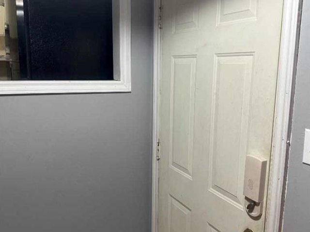 A2330538