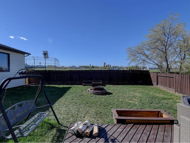 A2334895