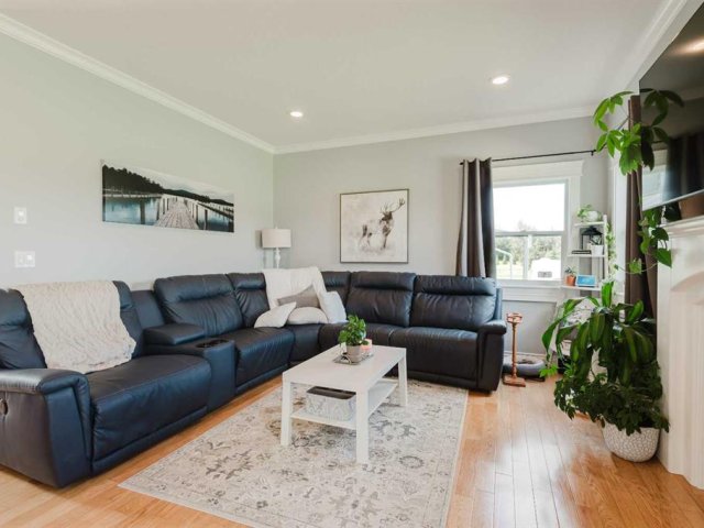 A2335968