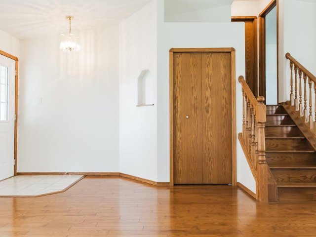 A2338458